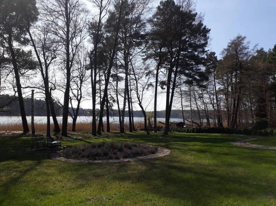 Penthouse Bernd Im Waldschloesschen Direkt Am See Wendisch Rietz Exterior photo